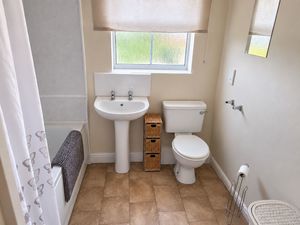 Photo 7- click for photo gallery